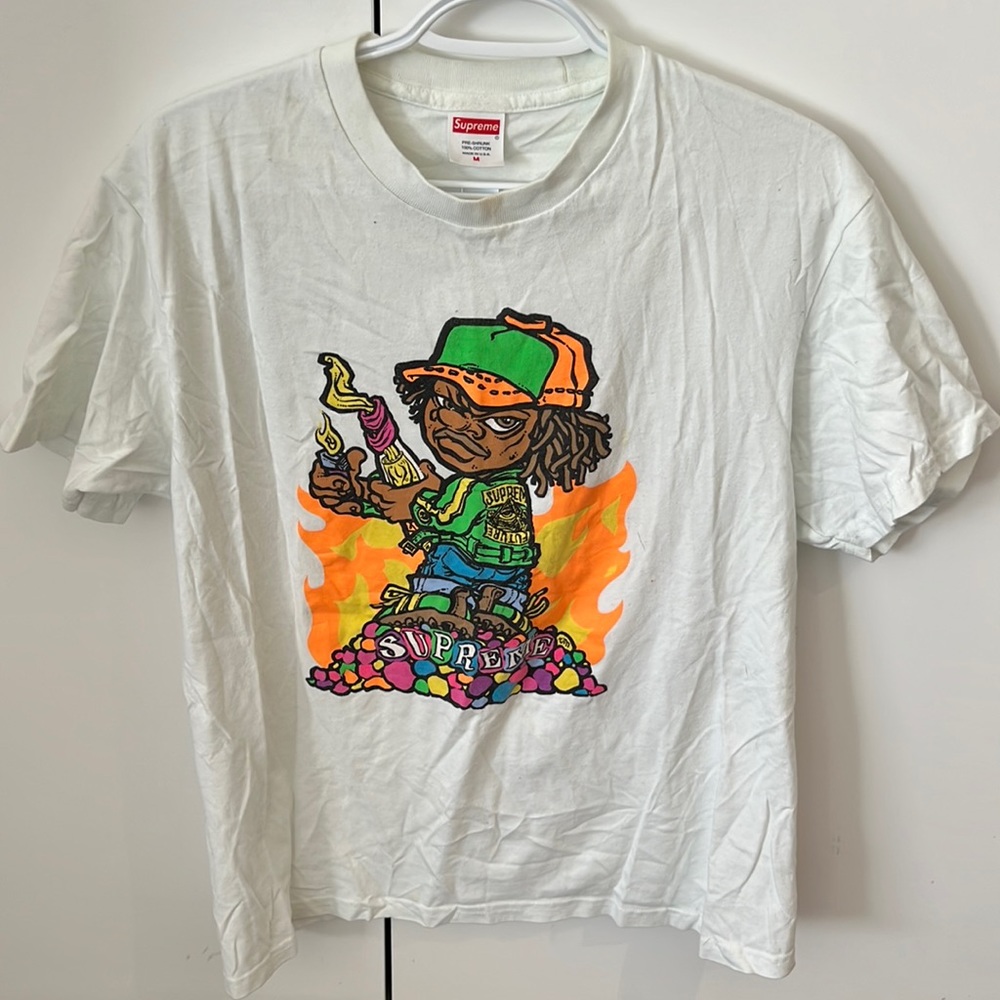 Supreme White logo M